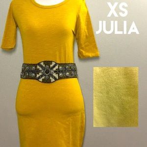XS Lularoe Julia